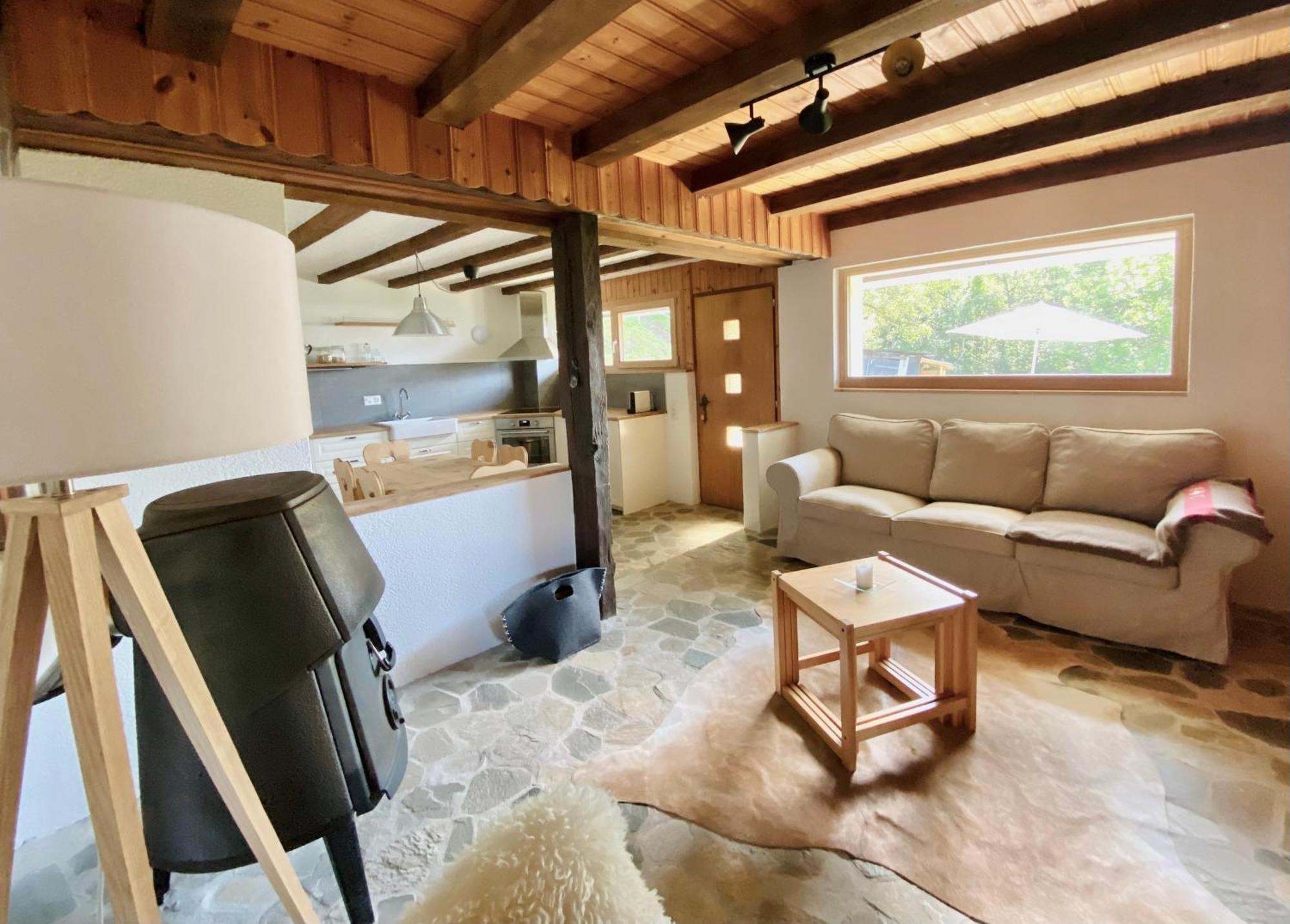 Eco Lodge With Jacuzzi And View In The Swiss Alps Grône Exterior foto